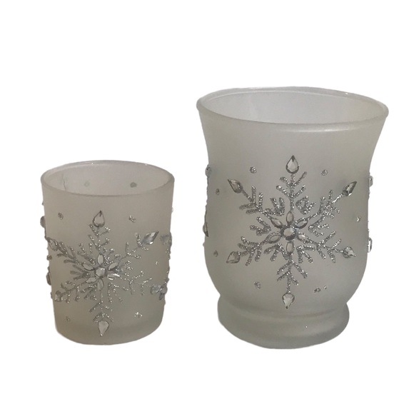 Michaels Accents 2 Snowflake Votive Tealight Candle Holders Frosted